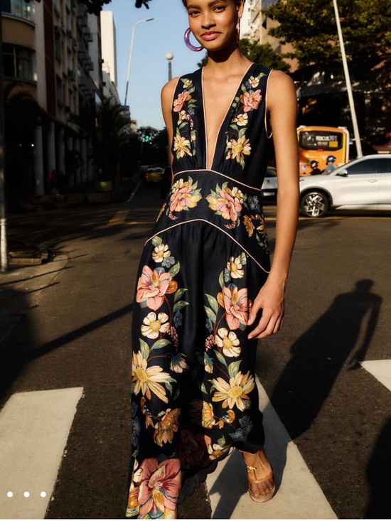 FARM Rio Dresses & Skirts - Farm Rio Midi dress